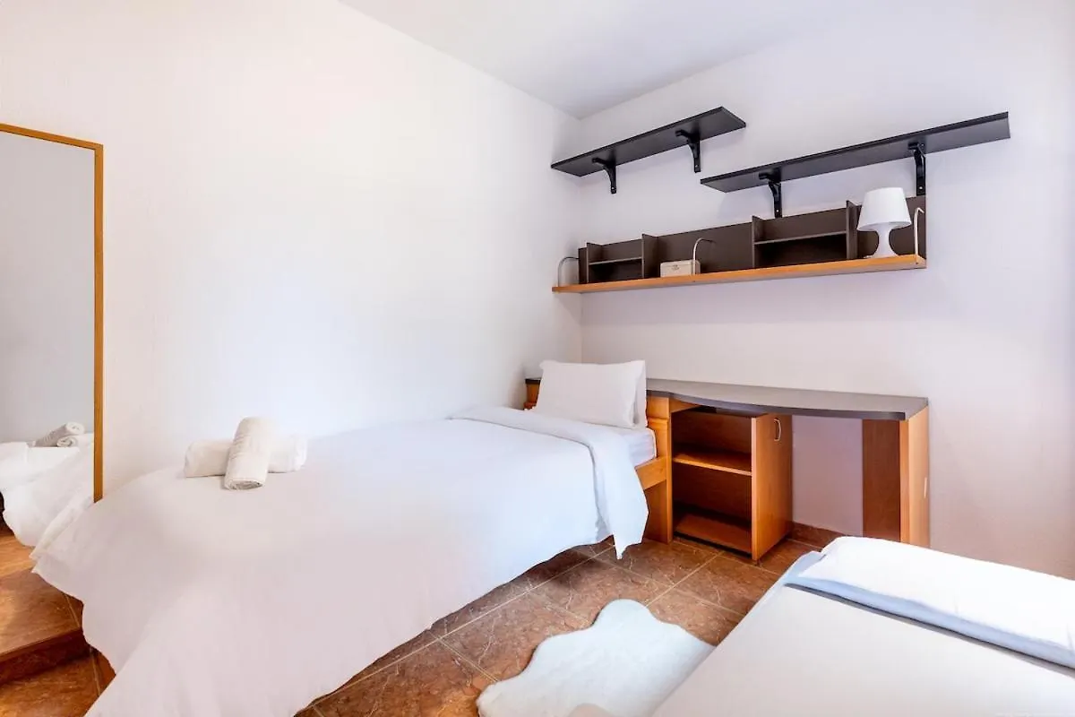 Cerca De La Playa Y Comodo By Cabana Rentals 칸델라리아 0*,